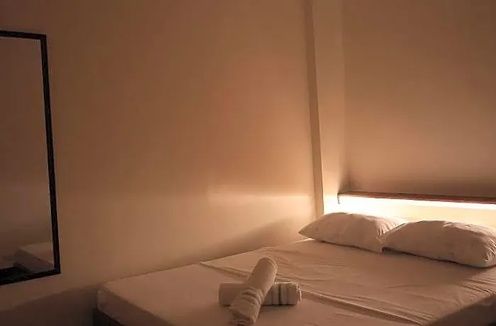 4vj's Apartelle Hotell